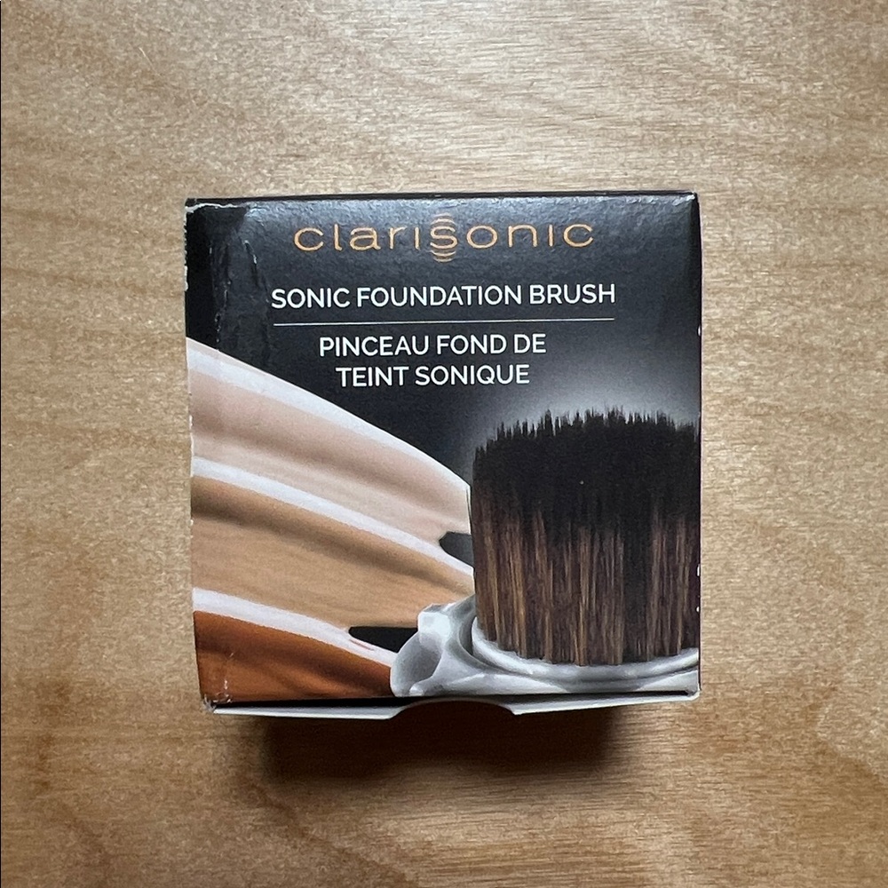 ✨NEW, UNOPENED Clarisonic Sonic Foundation Brush✨